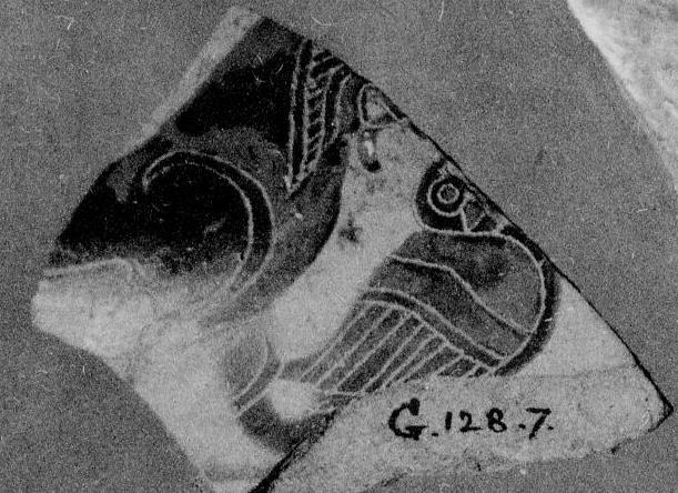 Ζωγράφος ΚΧ όστρακο από τη Ναύκρατη της Αιγύπτου Ζωγράφος ΚΧ Όστρακο, ίσως από κιονωτό κρατήρα (αν ναι, τότε είναι ένας από τους
