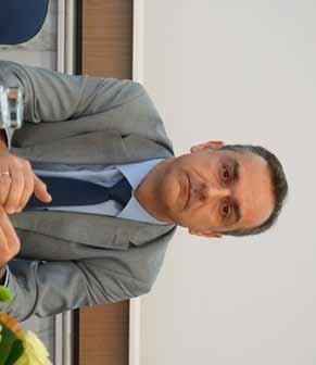Στο ερώτημα «Ποιο είναι το νομοθετικό πλαίσιο για το ηλεκτρονικό εμπόριο από τα φαρμακεία» απάντησε μέσα από την ομιλία του ο νομικός σύμβουλος του Πανελληνίου Φαρμακευτικού Συλλόγου κ.