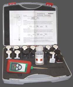 Dispozitivul electronic TRIBOCHECK (fig. 8.25) este destinat pentru determinarea stadiului de uzură şi contaminare a uleiului.