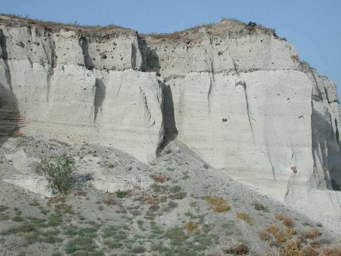 Πίνακας 4: Τέταρτη Δειγματοληψία Μάρτιος 2004 ΣΤΑΘΜΟΣ ΒΑΘΟΣ (cm) ΑΠΟΣΤΑΣΗ (m) Α1 0,05 9,1 Α2 0,05 9 M1 0,25 3 M2 1,00 0 M3 0,10 1,1 M4 0,05 2,5 Η