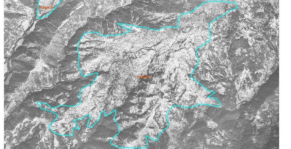 ενώ η μεγαλύτερη και μαζικότερη δημιουργία αναβαθμιδωμένων εκτάσεων έλαβε χώρα κατά τις πληθυσμιακές εκρήξεις μέσα στη λεκάνη, μετά τον 15ο αιώνα, όταν οι ανάγκες για περισσότερη γη και αγαθά