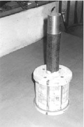 Extended summary in English easily from the holder, in order to be used in further investigations. impact tester, the creep behaviour of these coatings can be experimentally investigated.