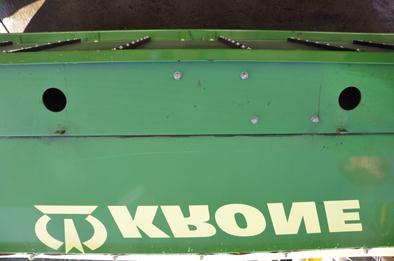 236\mod_1394464795166_85.