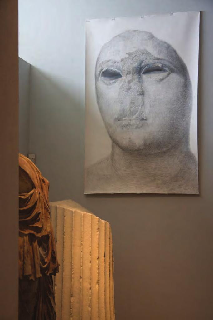 R. MARÍN VIADEL (2012) 190 X 120 cm Ακρόλιθο άγαλμα, απόδοση με χρώμα αρ.8 (επόμενη σελίδα). Γραφίτης και χρωματιστά μολύβια σε χαρτί. Acrolito color n.8 (página siguiente).