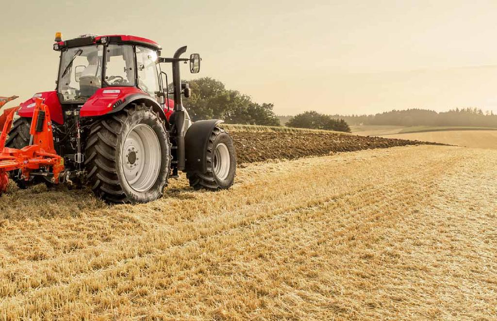 Στην καρδιά κάθε τρακτέρ Case IH Luxxum βρίσκεται ένα συγκρότημα κινητήρα και συστήματος μετάδοσης, όπου το κάθε εξάρτημα έχει σχεδιαστεί από την αρχή έτσι ώστε να λειτουργεί