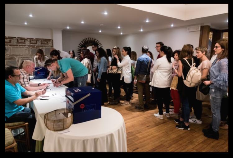 Οι συνάδελφοι μέλη μας που παραβρέθηκαν στην Γενική μας Συνέλευση αποτελούν την ενεργή βάση και το εφαλτήριο για ακόμα καλύτερα αποτελέσματα της συλλογικής προσπάθειας που όπως αποδείχτηκε αποτελεί