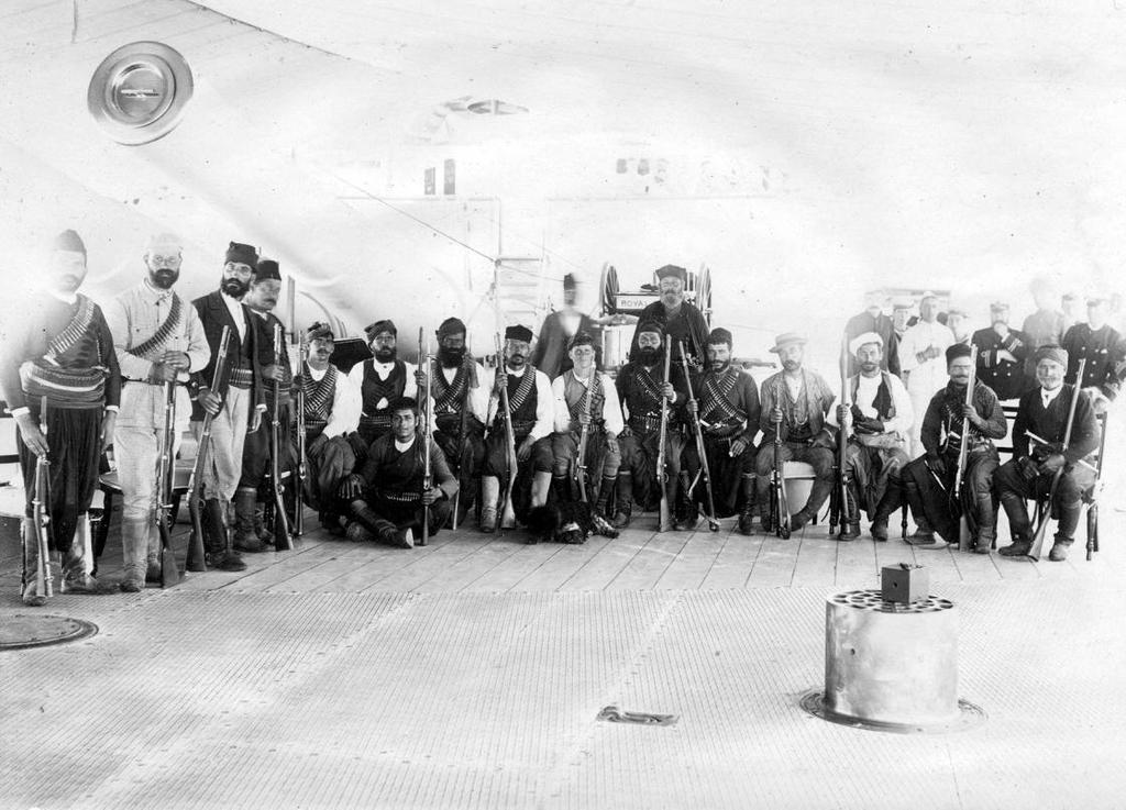 197 Κρήτες αρχηγοί επαναστατών σε Βρετανικό πλοίο (Crete, Photo Album from 1897 inc. Seaforth Highlanders) ΚΡΗΤΕΣ ΠΟΥ ΕΠΑΙΞΑΝ ΣΗΜΑΝΤΙΚΟ ΡΟΛΟ ΣΤΟΥΣ ΤΕΛΕΥΤΑΙΑΟΥΣ Σ ΑΠΕΛΕΥΘΕΡΩΤΙΚΟΥΣ ΑΓΩΝΕΣ Α.