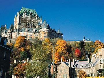 Quebec Chateau Frontenac 6η ΗΜΕΡΑ: ΚΕΜΠΕΚ - ΟΤΤΑΒΑ (Οδική διαδρομή, ξενάγηση) Σήμερα το πρωί θα αναχωρήσουμε για την ομοσπονδιακή πρωτεύουσα του Καναδά, την Οτάβα, που είναι κτισμένη στις όχθες του