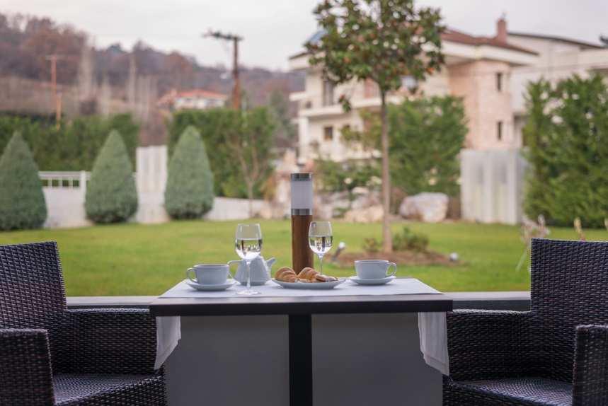 Το Esperos Palace Luxury & Spa Hotel συνδυάζει την άνεση µε την ποιότητα και το εκλεπτυσµένο στυλ