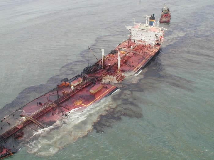 Κατηγορίες αποβλήτων πλοίων : Κατάλοιπα καθαρισμών δεξαμενών φορτίου (sludge) Αποχετευτικά και μη ύδατα (black - grey water) Μίγματα μηχανοστασίου (bilge, sludge)