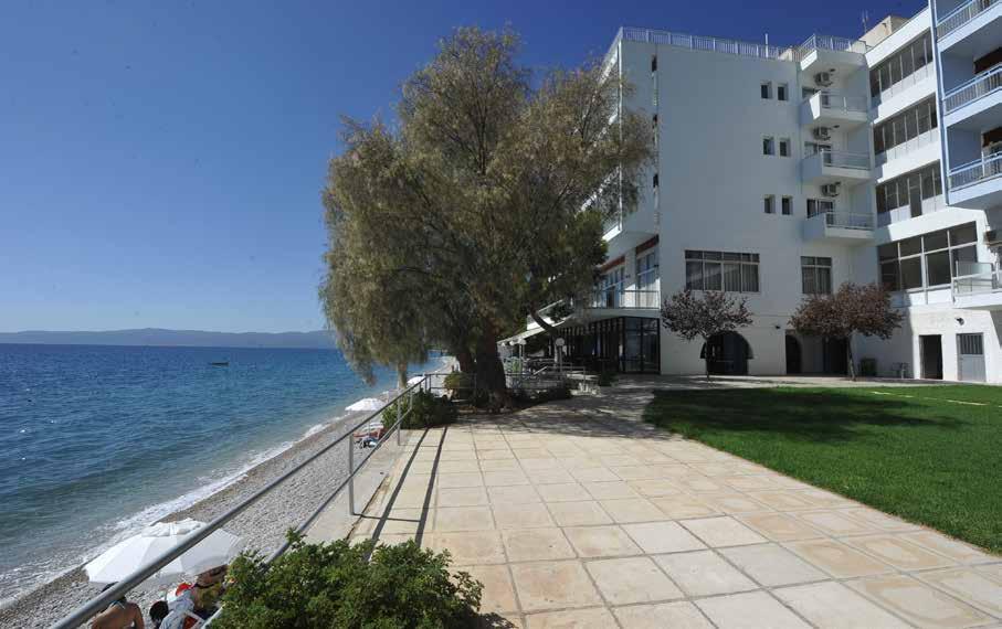 Siagas Beach Hotel 3* Άγιοι Θεόδωροι 4η χρονιά το All Inclusive περιλαμβάνει: Πρωινό Continental Πρωινό σε μπουφέ Αμερικάνικου τύπου Γεύμα σε ελαφρύ μπουφέ Δείπνο σε πλούσιο μπουφέ Κρασί χύμα, μπύρα