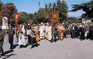 Επίσκοπος Αλανίας κ. Γεώργιος καὶ ὁ Θεοφιλ. Επίσκοπος Μεθώνης κ. Αμβρόσιος συνελειτούργησαν στὸν πανηγυρίζοντα παλαιὸ Καθεδρικὸ Ναὸ τῆς Επισκοπῆς. Στὴν Θ.
