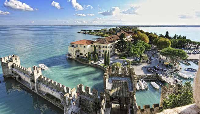 SIRMIONE Πετάμε με EΓΓΥΗΜΕΝΕΣ θέσεις της ΝΕΟ ΑΠΟΚΛΕΙΣΤΙΚΟ ΠΡΟΓΡΑΜΜΑ 5 Κοσμοπολίτικες Λίμνες Βορείου Ιταλίας ΜΙΛΑΝΟ - ΒΑΡΕΖΕ - ΛΙΜΝΗ MAGGIORE - ΚΟΜΟ - ΛΙΜΝΗ GARDA - SIRMIONE - ΣΤΡΕΖΑ - CANNOBIO Palace