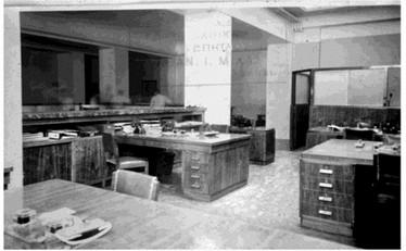 Το πέρασμα από την απομίμηση στην οικειοποίηση της διεθνούς σχεδιαστικής ιδεολογίας και η διαμόρφωση ελληνικής