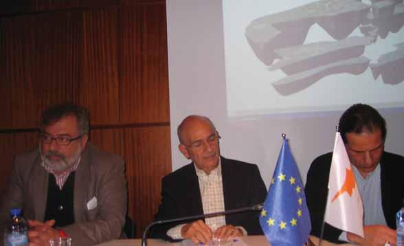 Στιγμιότυπο από την παρουσίαση και συζήτηση για την επαναλειτουργία της Αμμοχώστου Μακέτα του έργου Hands on Famagusta, το οποίο ετοιμάστηκε από την Αρχιτεκτονική Σχολή του Πανεπιστημίου Κύπρου και