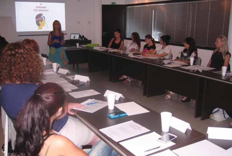 Από το σεμινάριο με θέμα «Ο υπάλληλος που ξεχωρίζει» Σύμφωνα με τα στοιχεία που κατατέθηκαν στην Επιτροπή παρουσιάζεται αρκετή μείωση στα ατυχήματα στην οικοδομική βιομηχανία, ενώ αντίθετα στην