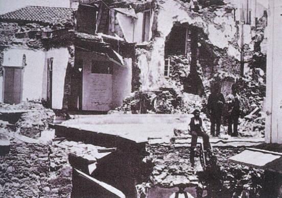 ΦΥΛΛΟ ΕΡΓΑΣΙΑΣ 10 Η ΕΠΙ ΡΑΣΗ ΤΩΝ ΣΕΙΣΜΩΝ ΚΑΙ ΤΩΝ ΗΦΑΙΣΤΕΙΩΝ ΣΤΗ ΖΩΗ ΜΑΣ Καταστροφές στη Χίο από τον σεισμό του 1881 1.