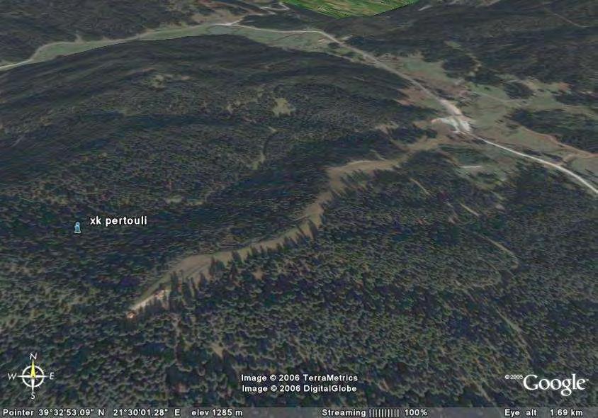 Εικόνα 20: Χ.Κ Περτουλίου Πηγή: GoogleEarth 3.2.14 ΧΙΟΝΟΔΡΟΜΙΚΟ ΚΕΝΤΡΟ ΠΙΕΡΙΑΣ (ΕΛΑΤΟΧΩΡΙΟΥ) Το Χιονοδρομικό Κέντρο Ελατοχωρίου είναι το νεότερο χιονοδρομικό κέντρο στην Ελλάδα αφού άρχισε να λειτουργεί το έτος 2001.