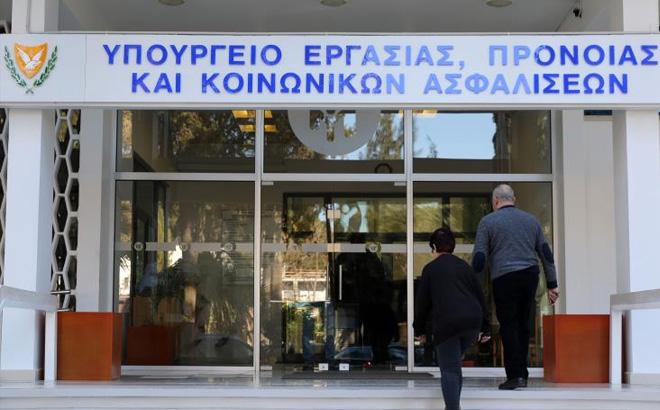 ενδιαφέροντος. Κατά τη διάρκεια της συνάντησης αποφασίστηκε όπως ετοιμαστεί Μνημόνιο συνεργασίας μεταξύ του ΠΣΣΕ και της Αστυνομίας.
