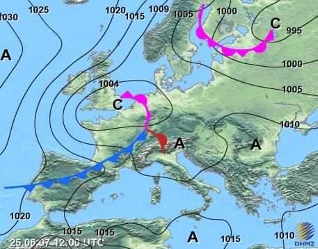 Značilnosti vremena nad nekim geografskim območjem v daljšem časovnem obdobju, skupaj z pogostostjo ponavljanja tipičnih vremenskih stanj in sezonskih sprememb 113.