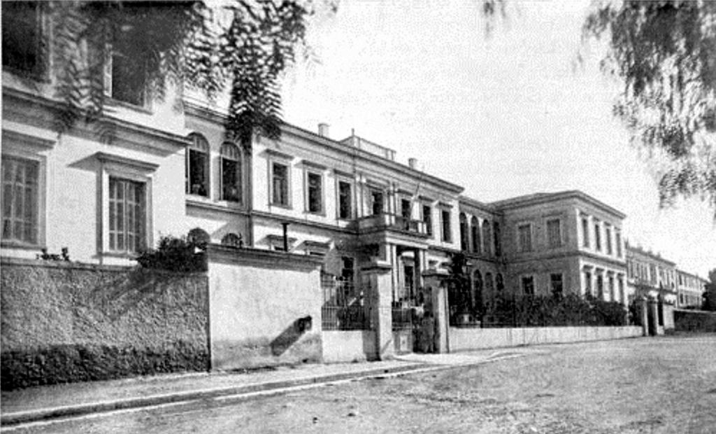 Δημογραφική προσέγγιση του Θεραπευτηρίου «Ο Ευαγγελισμός» κατά τον Μεσοπόλέμο μείο διέθεταν συνολικά 400.
