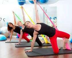 άκρα) με χρήση οργάνων Πρόγραμμα pilates Πεζοπορία