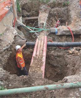 S tem bomo pripomogli k sodobni komunalni opremi obëine, hkrati pa dvignili raven zanesljivosti pri oskrbi z elektriëno energijo. 3.