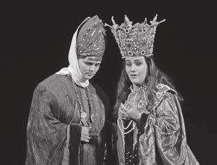 II puteri nu va putea sta, cu sfetnicii săi, cu Moţoc vornicul și Veveriţă postelnicul și cu Spanciog spătar, au trecut în Ţara Leșască și s-au așezat la Liov după ce au domnitu 5 săptămîni.