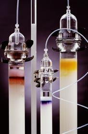 Prečistenie nukleových kyselín pomocou chromatografických metód Gélová filtrácia: prečistenie od prímesí interferujúcich látok (G-25, G-50: odstránenie fenolu, farebné látky pri izolácii rastlinnej