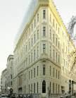 όλα τα δωμάτια του Hotel Savoyen Vienna έχουν επιφάνεια τουλάχιστον 32μ², ενώ περιλαμβάνουν αυτόνομο κλιματισμό και θυρίδα ασφαλείας μεγέθους