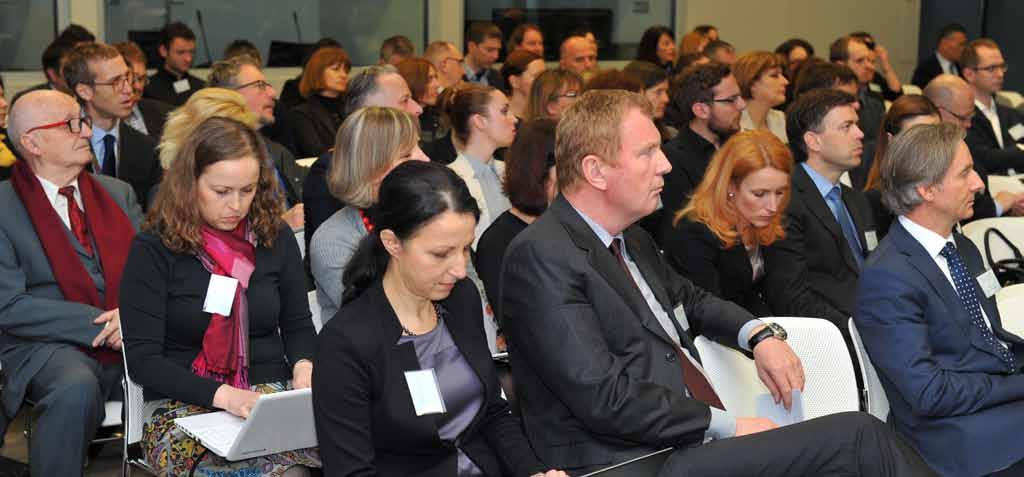 Urbani forum prof. dr. Pavle Sicherl, svetovalec GFS Institute, mag. Janja Kreitmayer McKenzie, sekretarka Ministrstvo za okolje in prostor, mag.