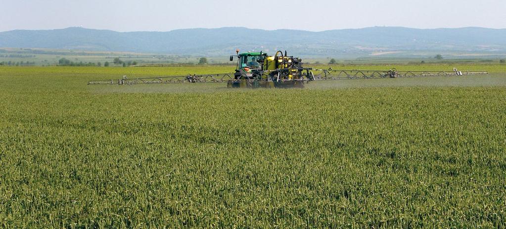 BASF Informator SEPTEMBAR - OKTOBAR MART 2015. 2014. 5 Epoxiconazole je sačuvao efikasnost na Septoria tritici Tabela 3.
