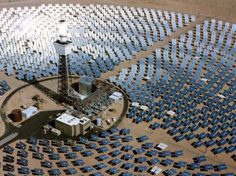 ZÍSKAVANIE A TRANSFORMÁCIA ENERGIE PREMENA SLNEČNEJ ENERGIE NA TEPELNÚ Na premenu slnecnej energie na tepelnu som vyuzil koncentrator a to konkretne parabolicke zrkadlo.