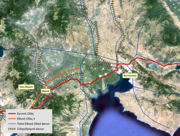 Σην δυτικό τησ πλευρϊ διαςχύζει ο ποταμϐσ Σριπϐταμοσ ενώ νοτιϐτερα τησ πϐλησ και ςε απϐςταςη μϐλισ 4 χιλιομϋτρων βρύςκεται το φρϊγμα του ποταμοϑ Αλιϊκμονα.
