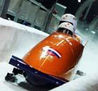 Λουτζ (Luge) Το Luge, που στα γαλλικά σημαίνει έλκηθρο, αποτελεί τύπο χιονολισθητικού οχήματος που εμφανίσθηκε στους Ολυμπιακούς αγώνες του 1964 στο
