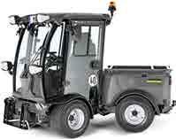 MIC 70 -stupňový pohon pojazdu Hydraulický pohon pojazdu Kontrola trakcie pomocou uzávierky diferenciálu (na objednávku) Ekologický motor -valcový naftový motor so systémom Common Rail s výkonom 8,6