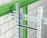 Fixare pe perete pod vertical de cabluri uşor Fixarea pe perete a podului
