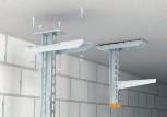 Flanşă reglabilă Fixarea flanşei reglabile U 7 VQP pe tavanul oblic din beton cu ajutorul conexpandului