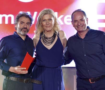 αλληλοσυμπληρώνονται αρμονικά και πλαισιώνονται από ειδικευμένα στελέχη.