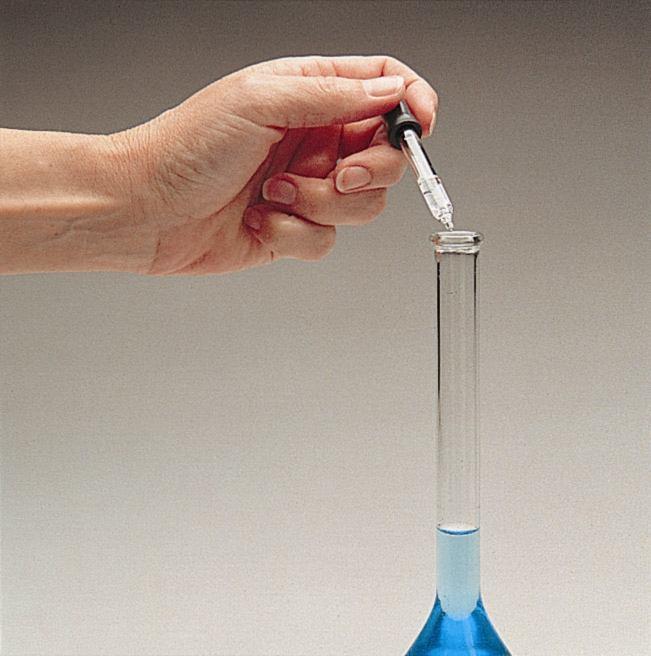 Πορείας Πειράματος Παρασκευή πρωτογενούς προτύπου (διάλυμα Na 2 CO 3 ) 1) Ακριβής ζύγιση 1,28-1,33 g Na 2 CO 3 (ξηραμένου) και διάλυση σε 30 ml νερό και σε ποτήρι ζέσεως των 50 ml 2) Πλήρης μεταφορά