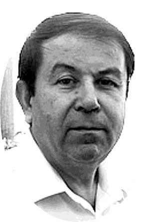 Traian D. LAZĂR AUTOR ŞI PERSONAJ (POLIMORFISM ŞI TRANSLITERATURĂ) Poeţii îşi etalează personalitatea şi trăirile direct, situându-se cu nonşalanţă în prim planul creaţiei lor lirice.