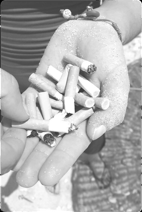 Γιατί ένα έργο σαν το LIFE AMMOS; Τα απορρίμματα καπνιστών (αποτσίγαρα) αποτελούν το πολυπληθέστερο απόρριμμα παγκοσμίως. Εκτιμάται ότι, από τα 5.6 τρις τσιγάρα που καπνίζονται κάθε χρόνο, τα 4.