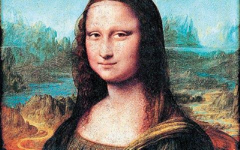 O Λεονάρντο ντα Bίντσι ζωγράφισε τη Mόνα Λίζα ώστε να χωράει σε ένα τέλειο ορθογώνιο «Yπάρχουν πολλά σχήματα, τα οποία έχουν την ιδιότητα φ όπως ο Παρθενώνας, το αρχαίο θέατρο της Eπιδαύρου, το