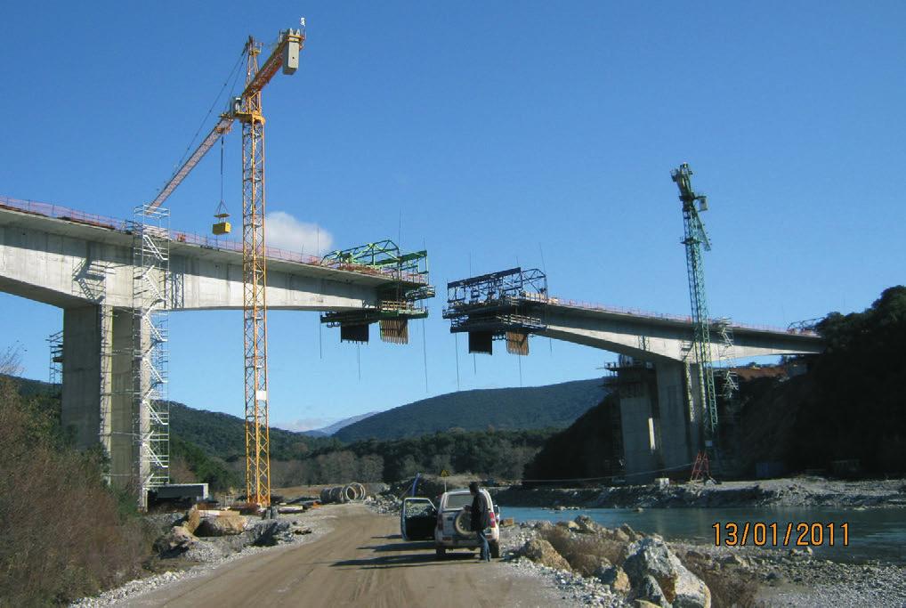FERROVIAL (33, 34%) ΓΕΚ ΤΕΡΝΑ (33,33%) IRIDIUM (1,33%) ACS (23,00%) DRAGADOS (9, 00%) Σύµφωνα µε τη Σύµβαση Παραχώρησης που υπογράφτηκε την 19η
