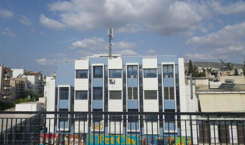 επί της συμβολής των οδών Φυλίδων 1 και Θηβών,στο Δήμο Ιλίου Αττικής 2: Άποψη του