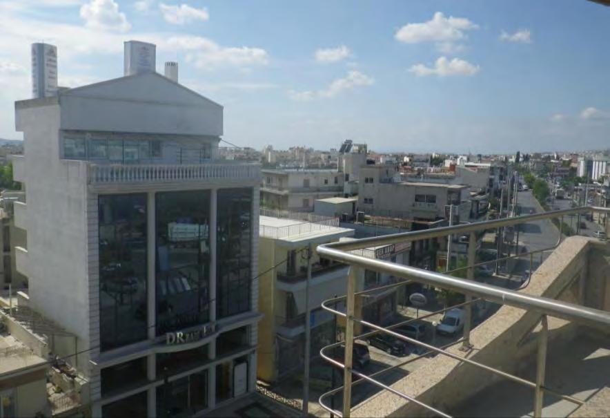 Η. Επί της συμβολής των οδών ΙΔΟΜΕΝΕΩΣ ΚΑΙ ΘΗΒΩΝ Η1.
