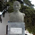 Το σπίτι της κυράς της Ρω, το νησί και τα τραγούδια του 24grammata.com/ βιντεοθήκη Fragment from the documentary: Ro / The land and it's music http://www.youtube.com/watch?