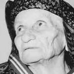 τελευταία του πνοή μέσα σε μια ψαρόβαρκα που τον είχε παραλάβει καθυστερημένα για να τον μεταφέρει στο γιατρό του Καστελόριζου. Η κυρά της Ρω φρόντισε μόνη της για την ταφή του συντρόφου της.