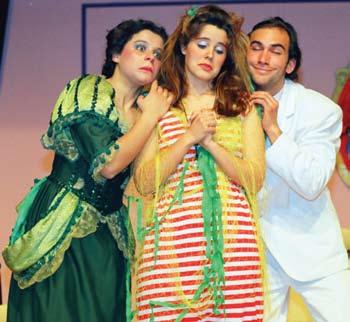 Fotini Banou, Schauspielerin (Abitur 93) Die Theatergruppe der DSA wird 30 Jahre alt! Ist denn schon so viel Zeit vergangen?