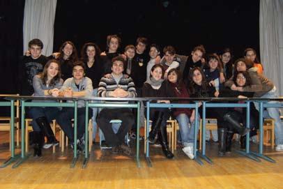 2010 ΓΑΛΑ ΚΑΙ ΜΑΝΤΑΛΑΚΙΑ Α Ν Θ Η Φ Ο Υ Ν Τ Α Κωμωδία σε 7 εικόνες Καλλιτεχνική Διεύθυνση: Στέλιος Παπαπέτρου Σκηνοθεσία: Φωτεινή Μπάνου, Ανθή Φουντά Σκηνικά: